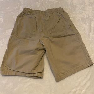 Cat & Jack khaki pull on shorts. Boys’ Size 8/10.